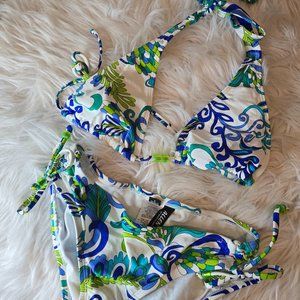 Women's Two Piece Swimsuit size 6